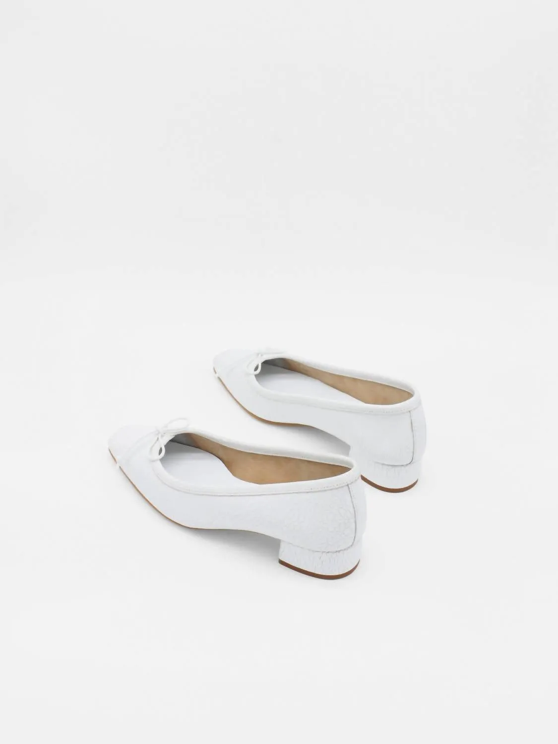 About Arianne - Women's Mina Pump