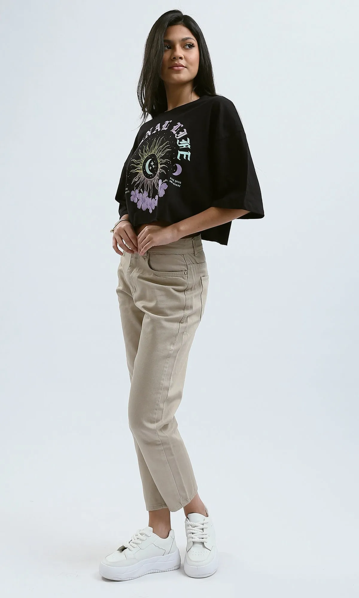 O183086 Loose Fit Printed Black Tee With Front Print