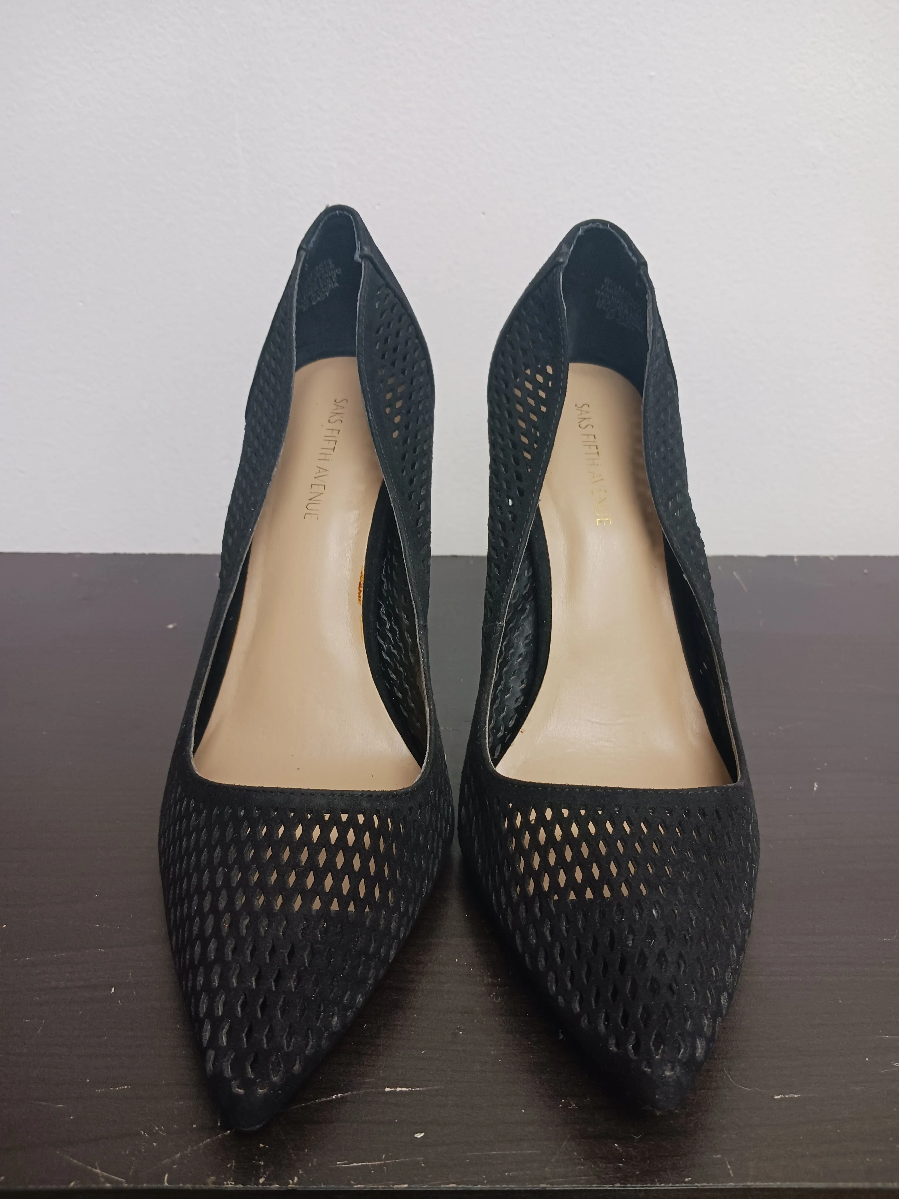 Saks Fifth Avenue Black Microsuede CADY Pumps  Shoes, Size 6.5M